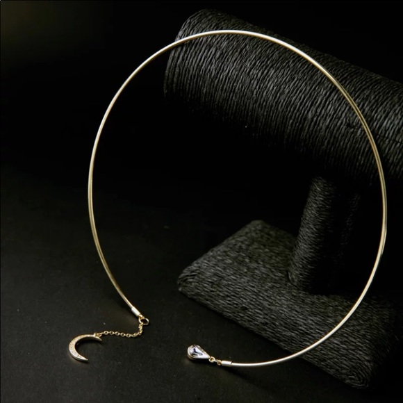 Moon Necklace - Picture 4 of 5